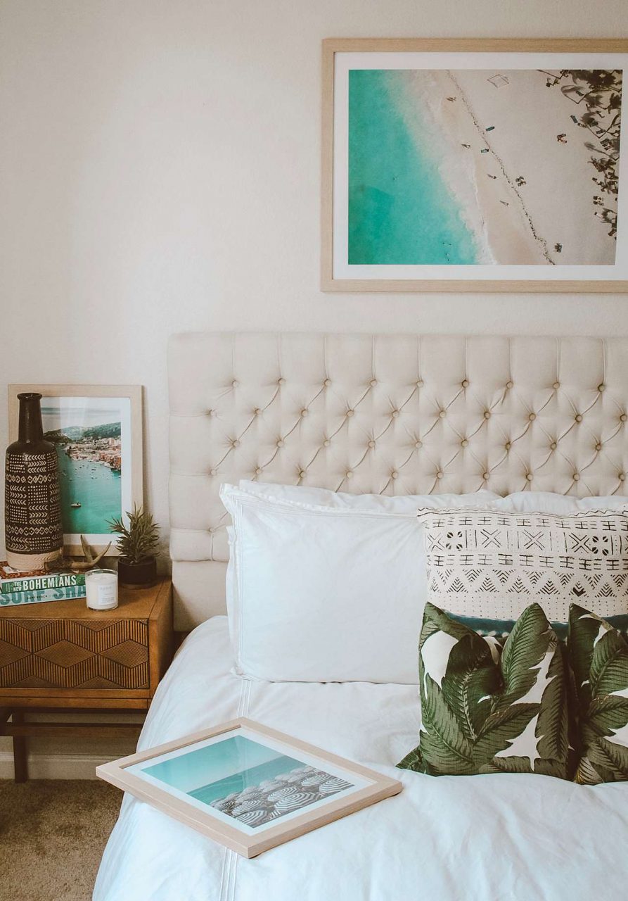 bedroom beach frame
