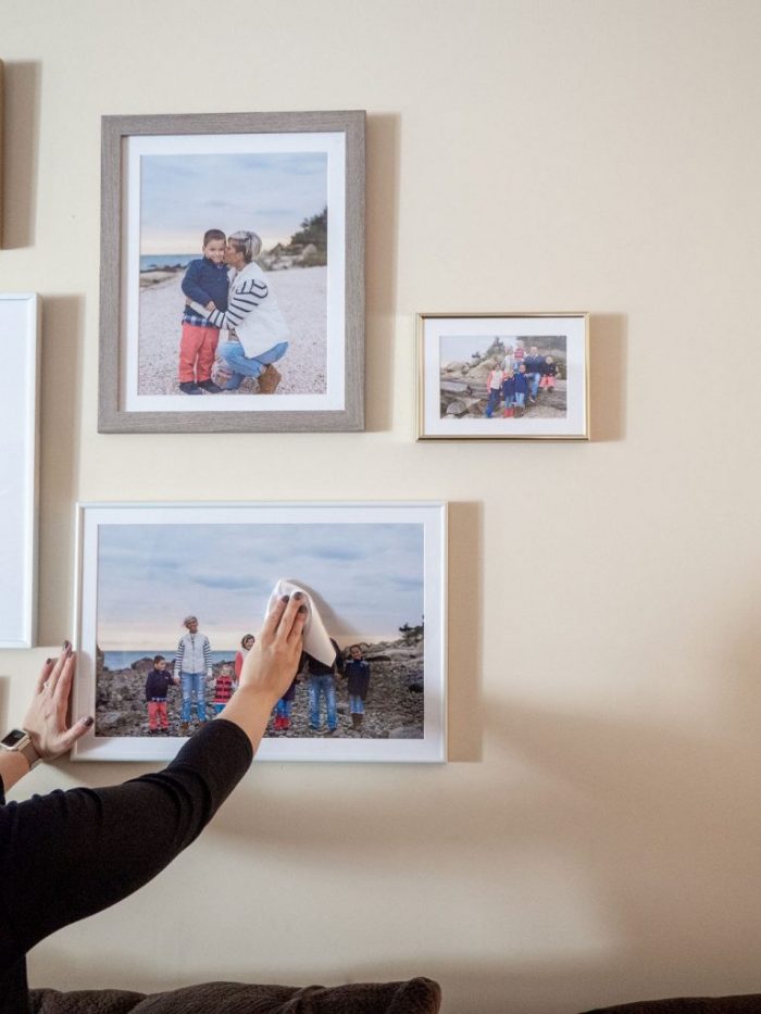 Use a microfiber cloth to keep your picture frames clean