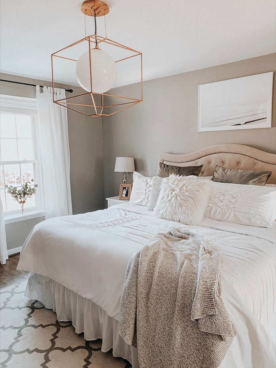 How to Style the Perfect Guest Bedroom