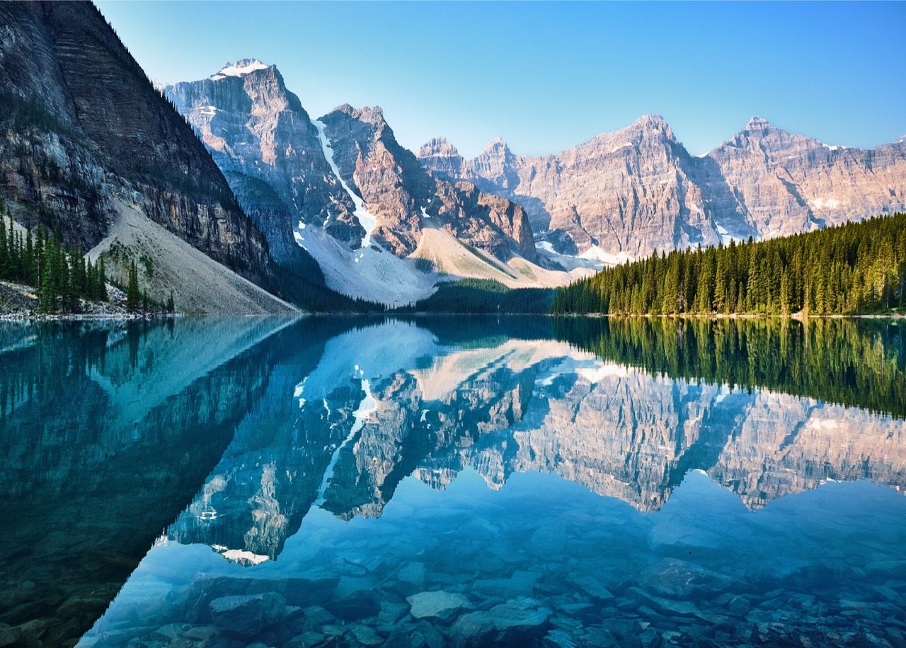 The moutains in Canada