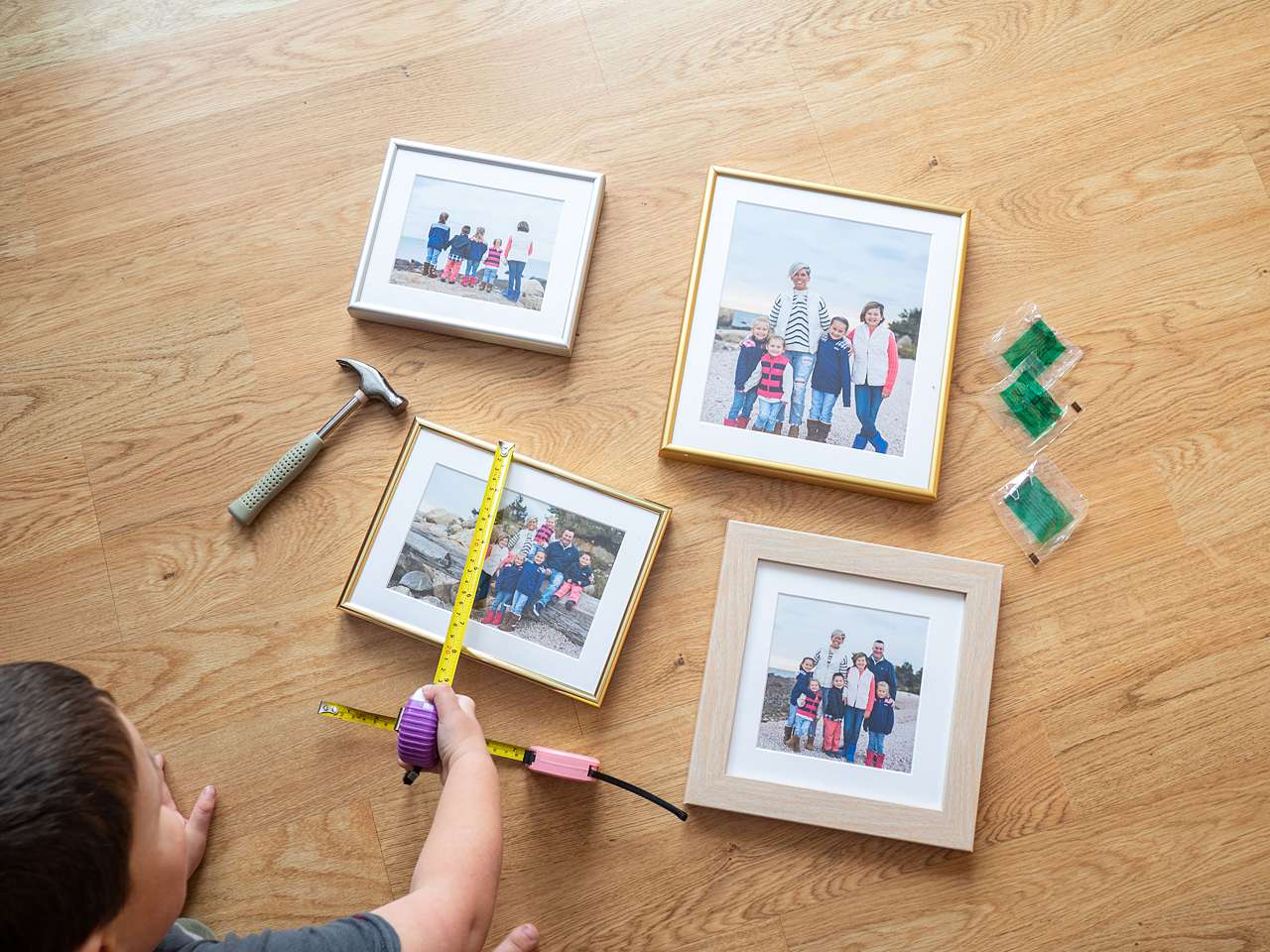 measure a picture frame 