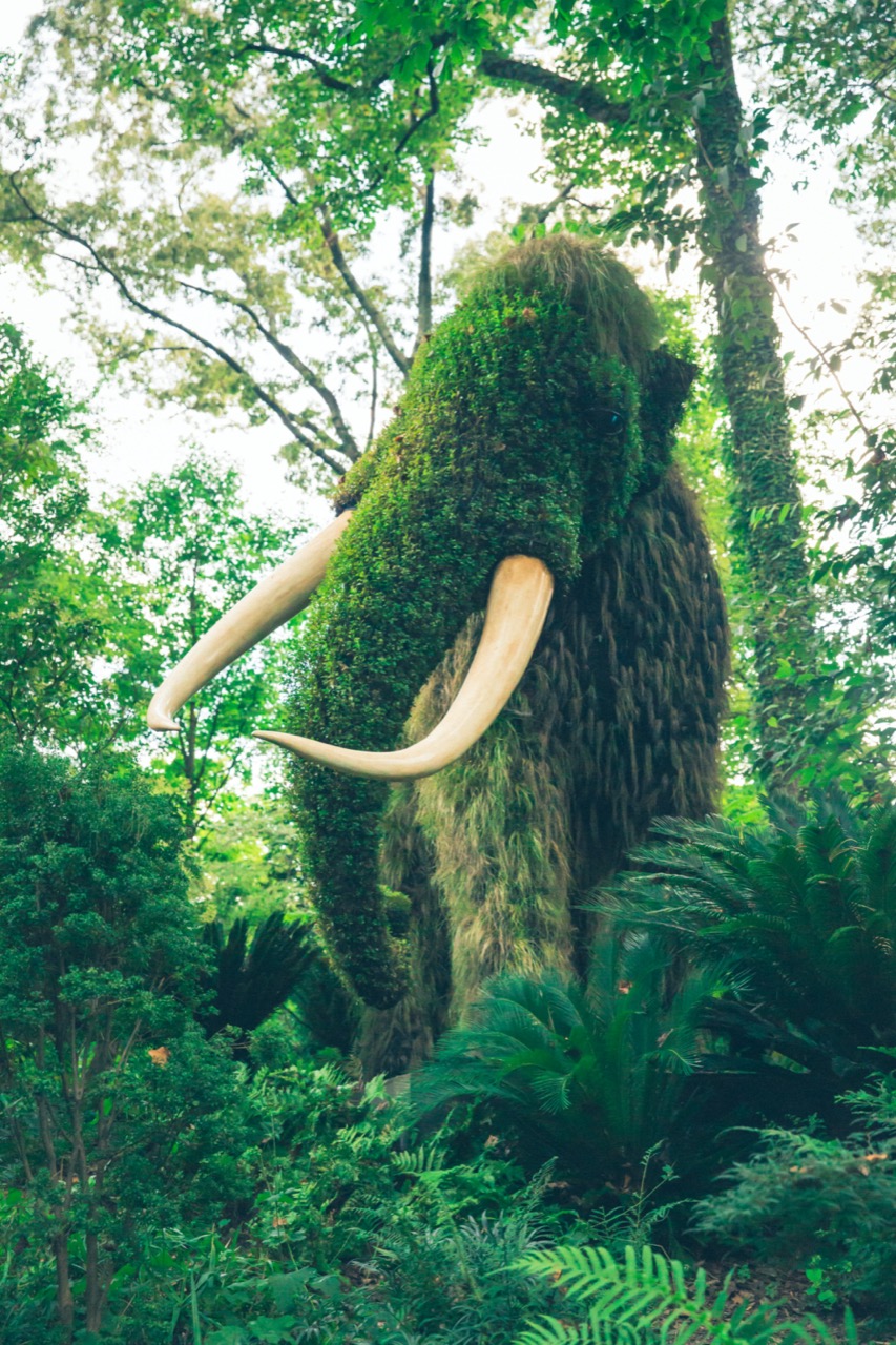 Botanical Gardens statue