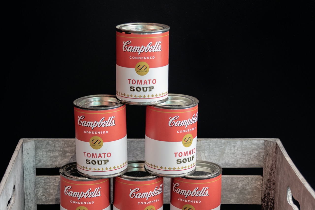 Tomato soup cans 
