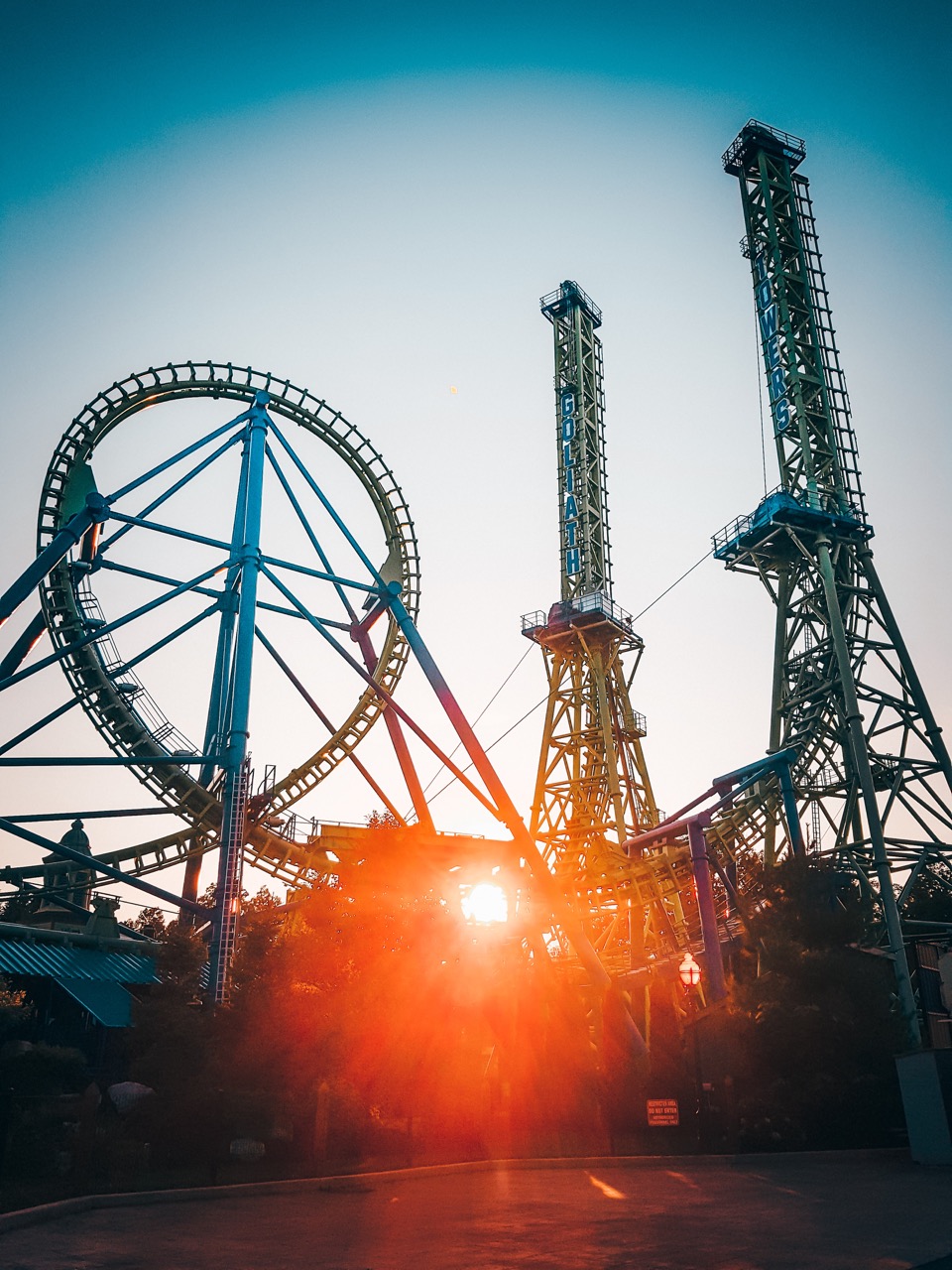 Six Flags