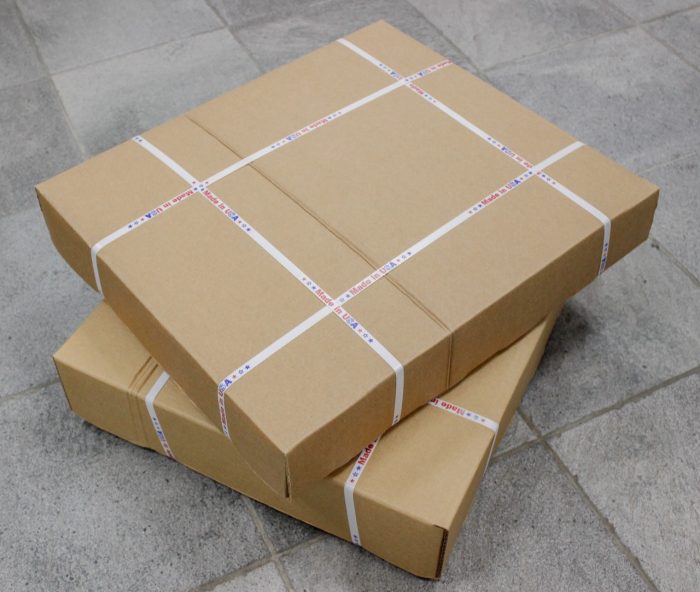 Unboxing our frames is easy! Our packaging is recyclable! 