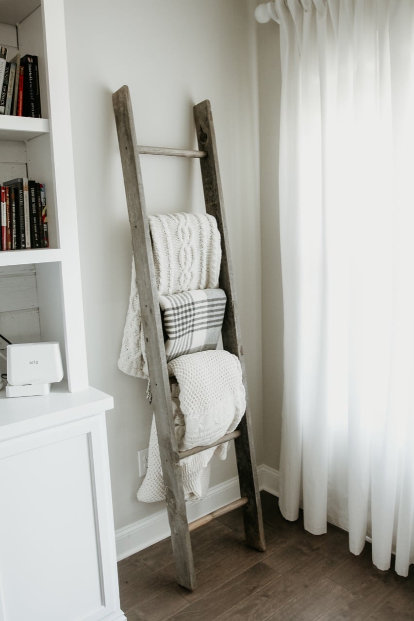 blanket ladder 