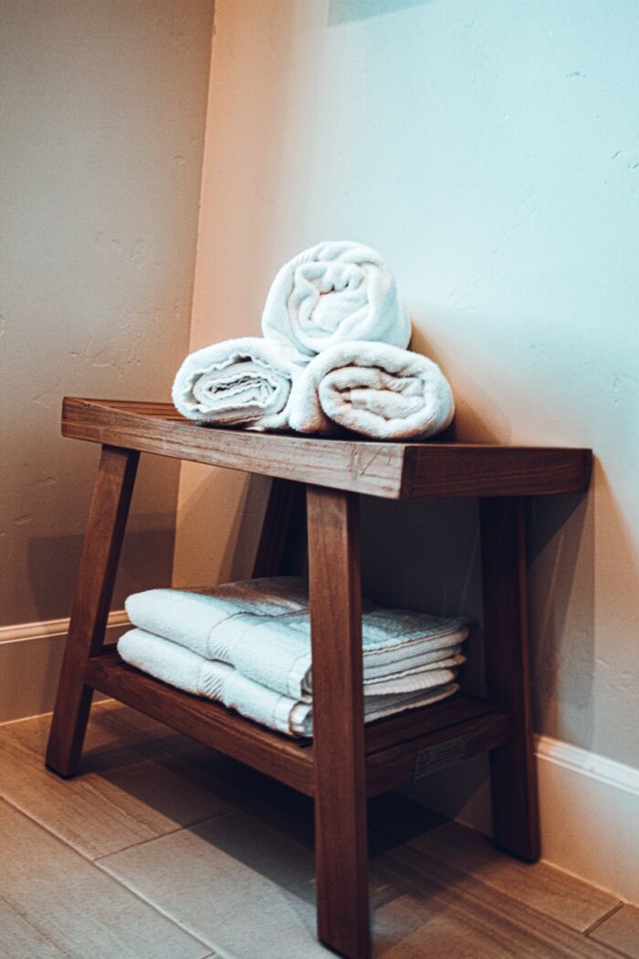 rolled towels 