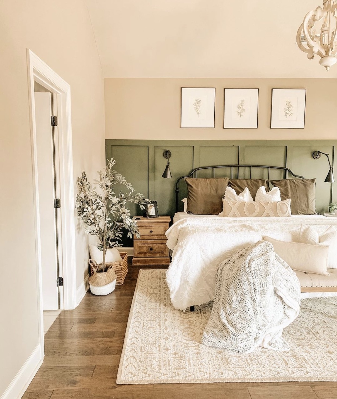 color block in bedroom 