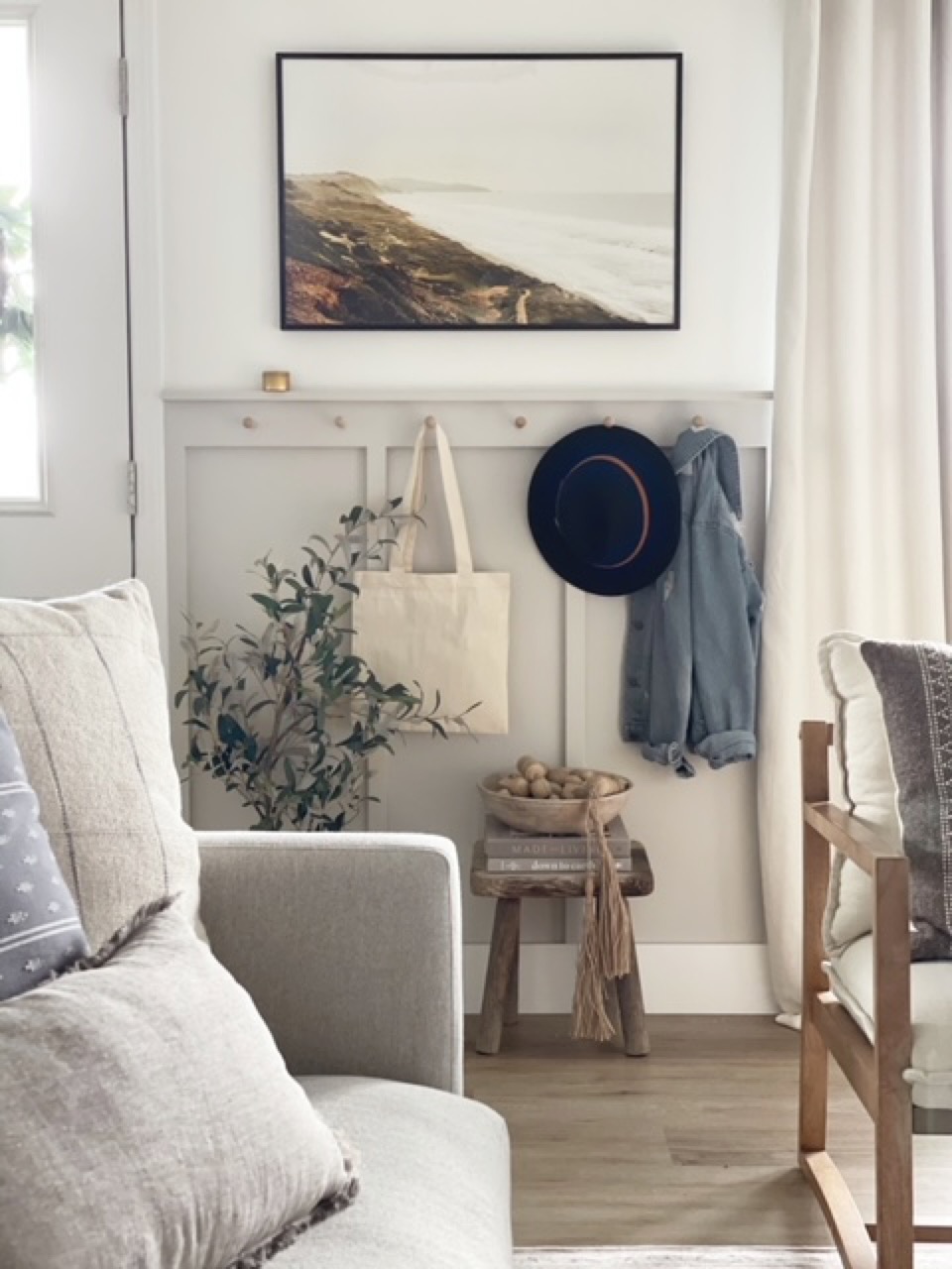 10 Ways To Give Your Home Decor A Spring Reset 4 living room decor