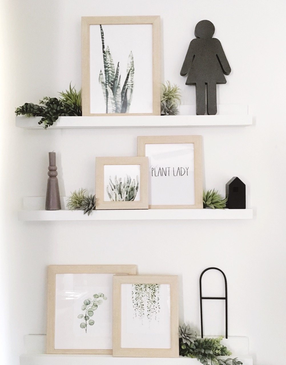 shelving decor 