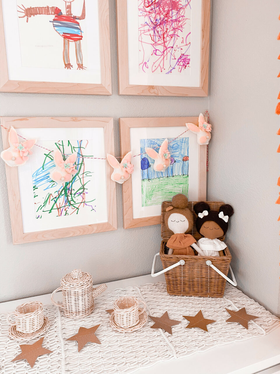 How To Display Kids' Art: Doodles in our Dayton Frame in Sand with an Art Size of 8" x 10" and 1 1⁄2" Smooth White Matting