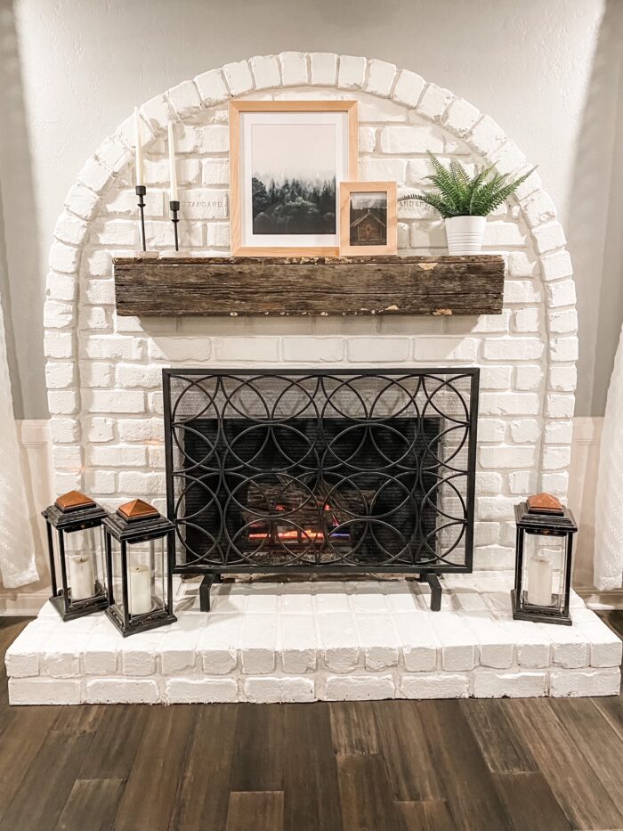 Fireplace Mantel Decor Ideas: Farmhouse Style