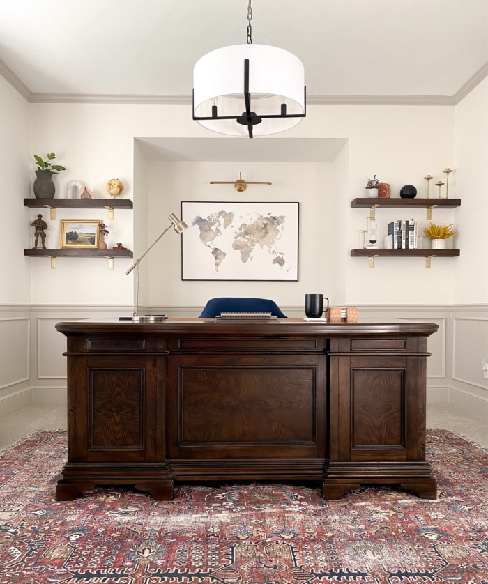 Traditional Decor Ideas: Dark wood desk in a traditional office.