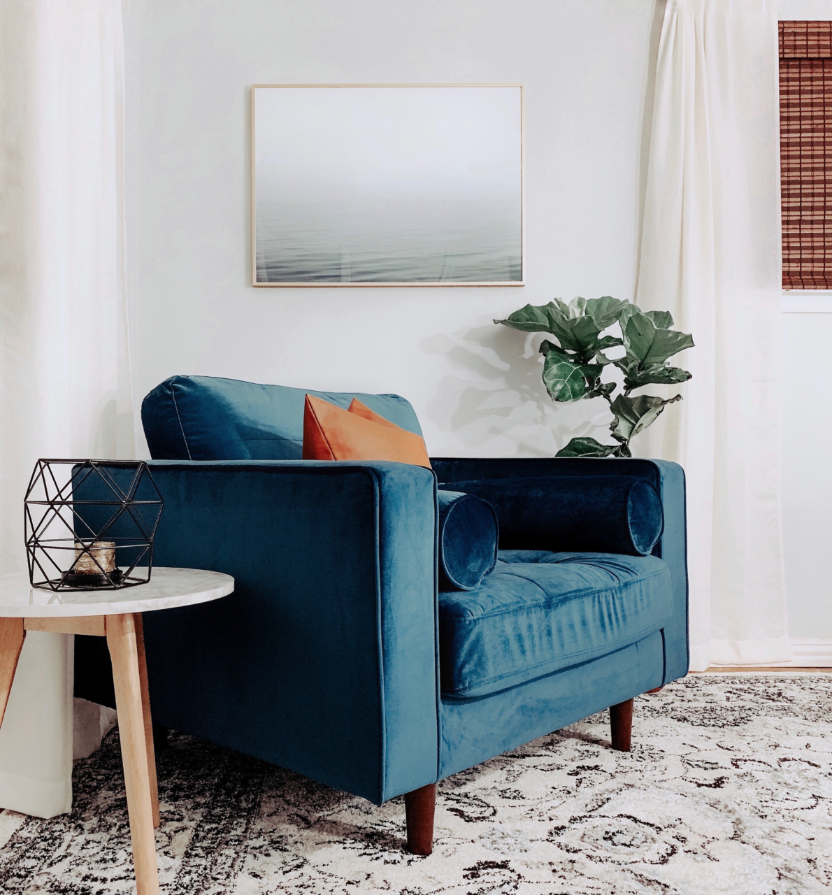 Midcentury Modern Decor Ideas: A midcentury modern chair 