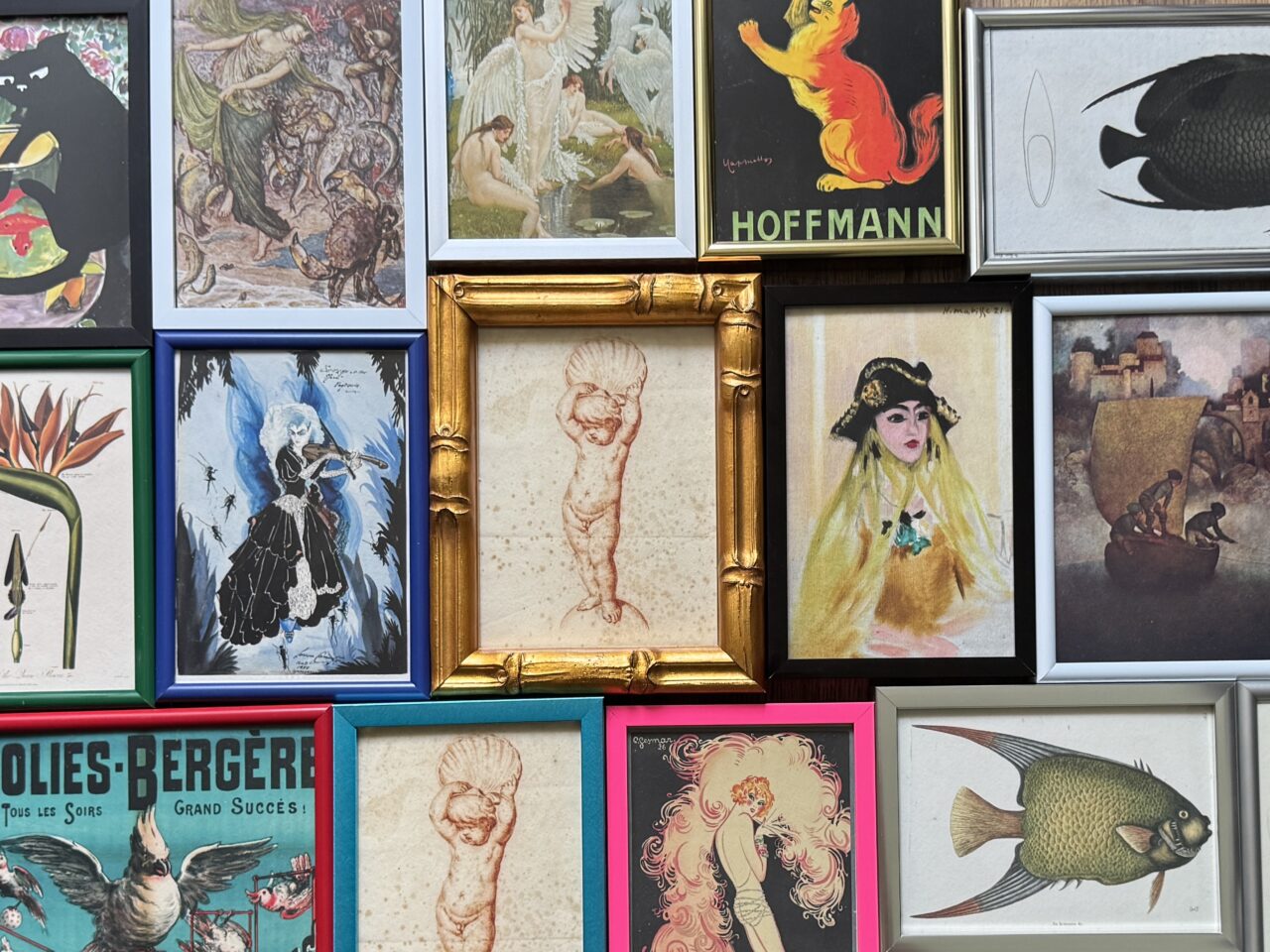 large variety of picture frame styles for interior designers