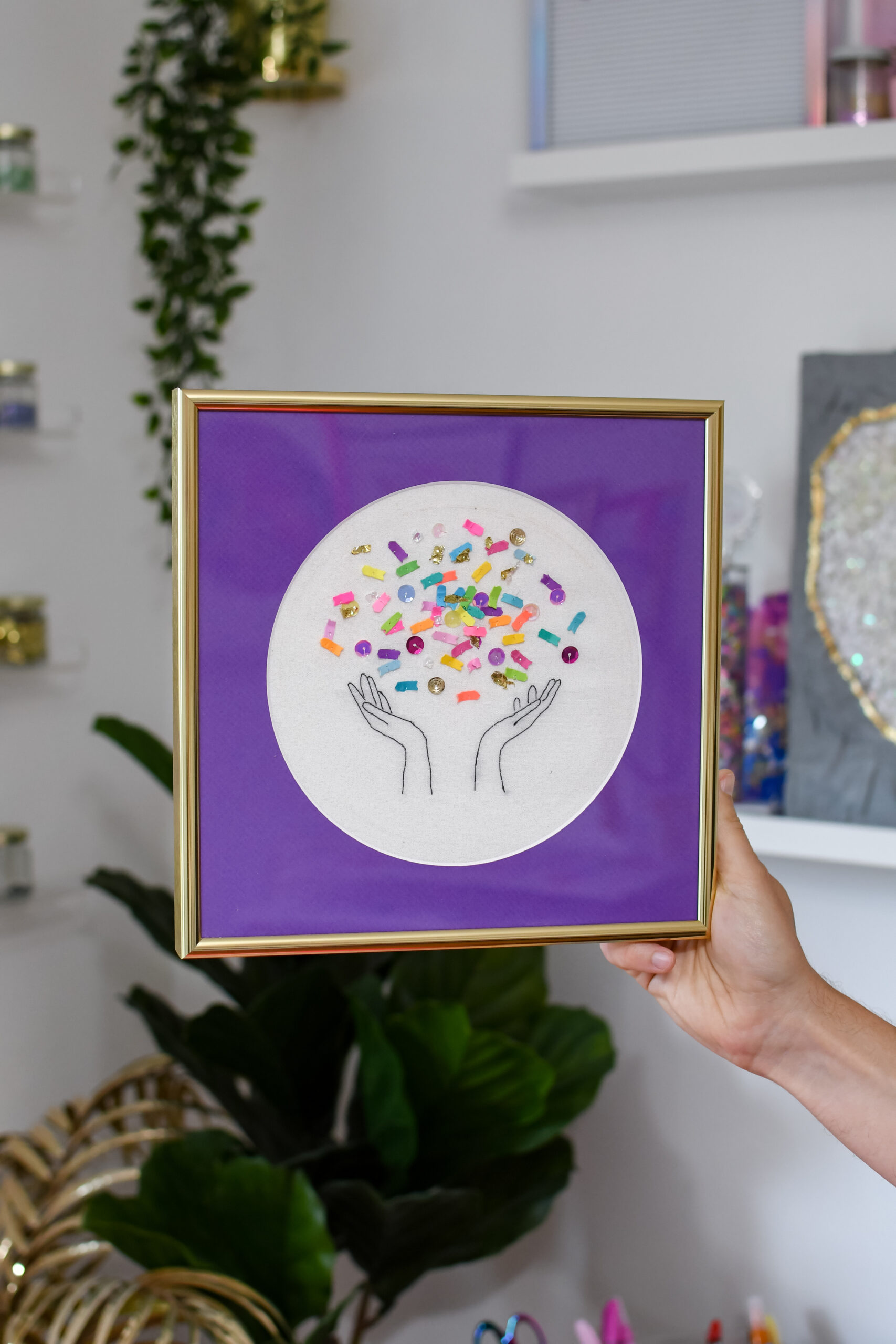 Wood Embroidery Hoop Frame Round/circle Decorative Display for Finished Cross  Stitch or Embroidery Hoop Art, Needlepoint, Crewel 