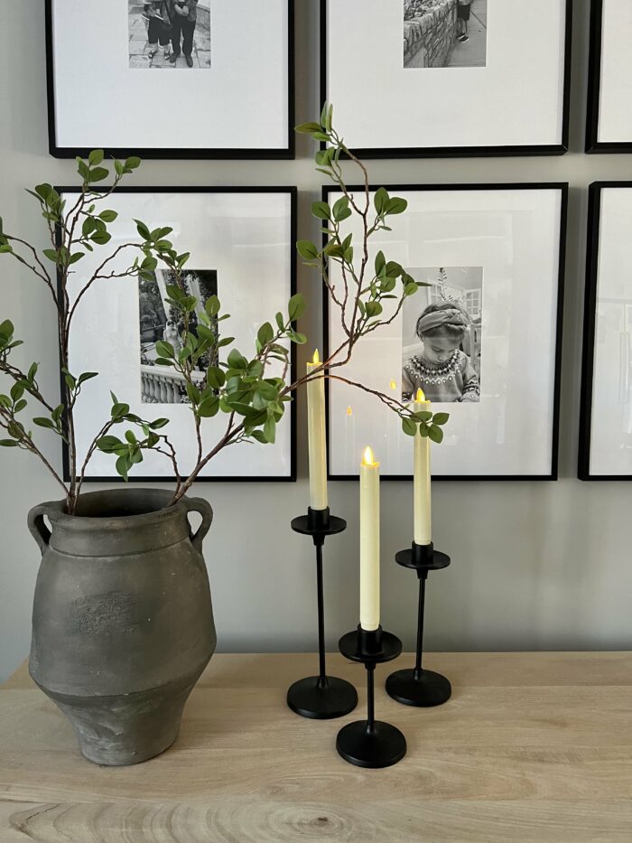 Decor Dilemma: A table top display with gallery wall.