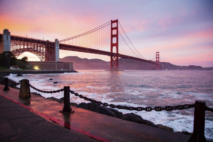 Sunset pictures of the Golden Gate Bridge in San Francisco. 