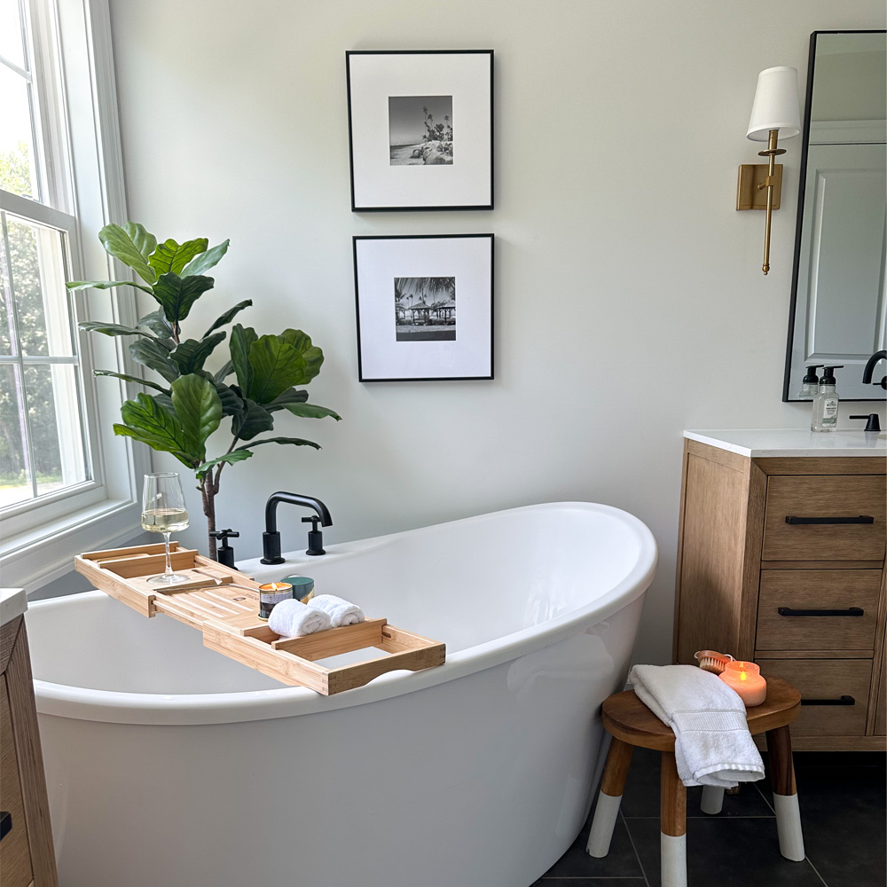 5 Glamorous Bathroom Wall Decor Ideas