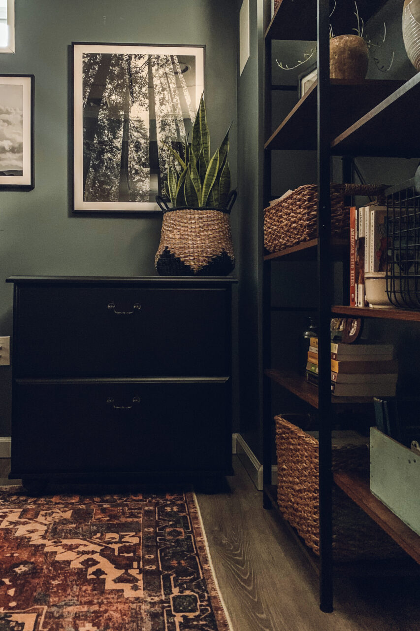 How To Simplify Corporate Wall Art With Frame It Easy 2 gallery wall in an office